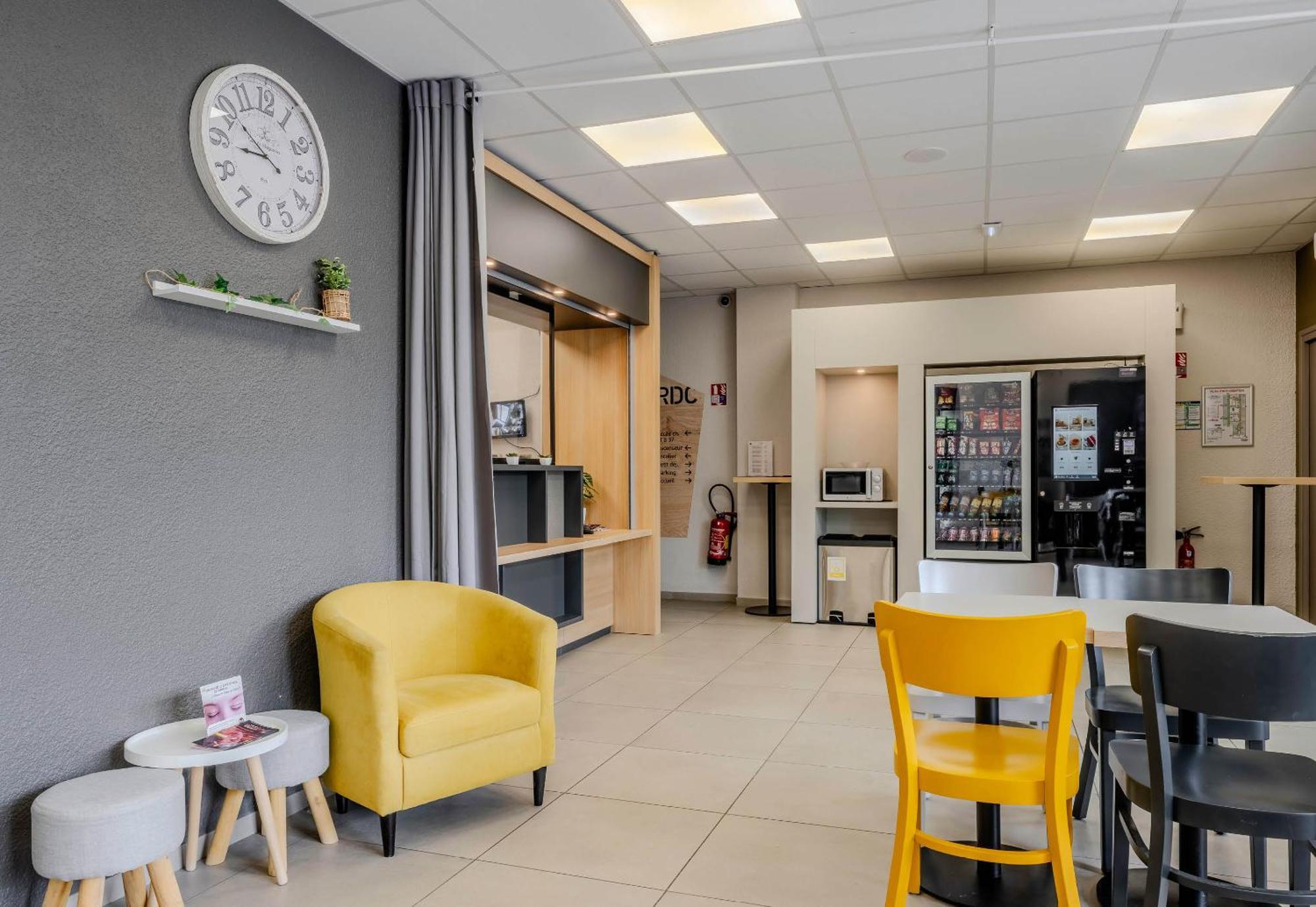 B&B Hotel Cambrai Proville ภายนอก รูปภาพ